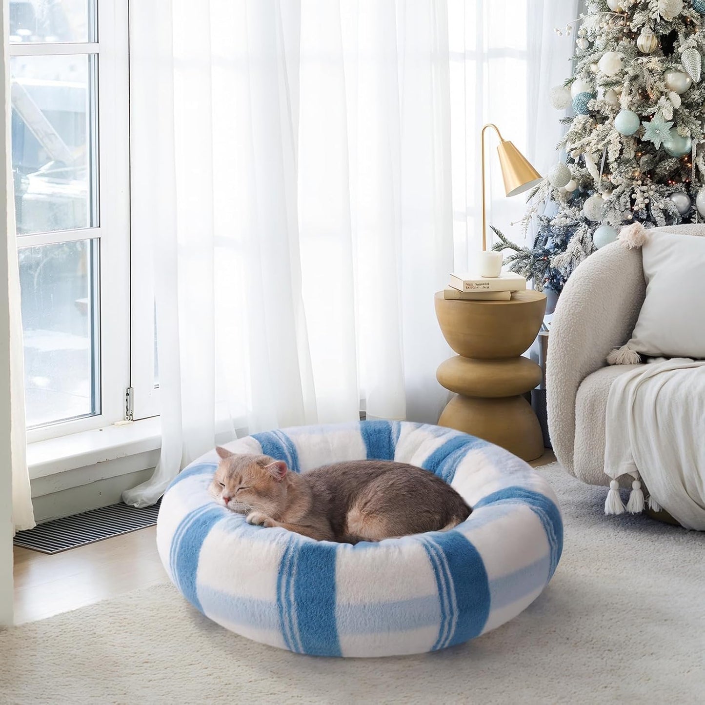 Plush Round Bed For Indoor Pets